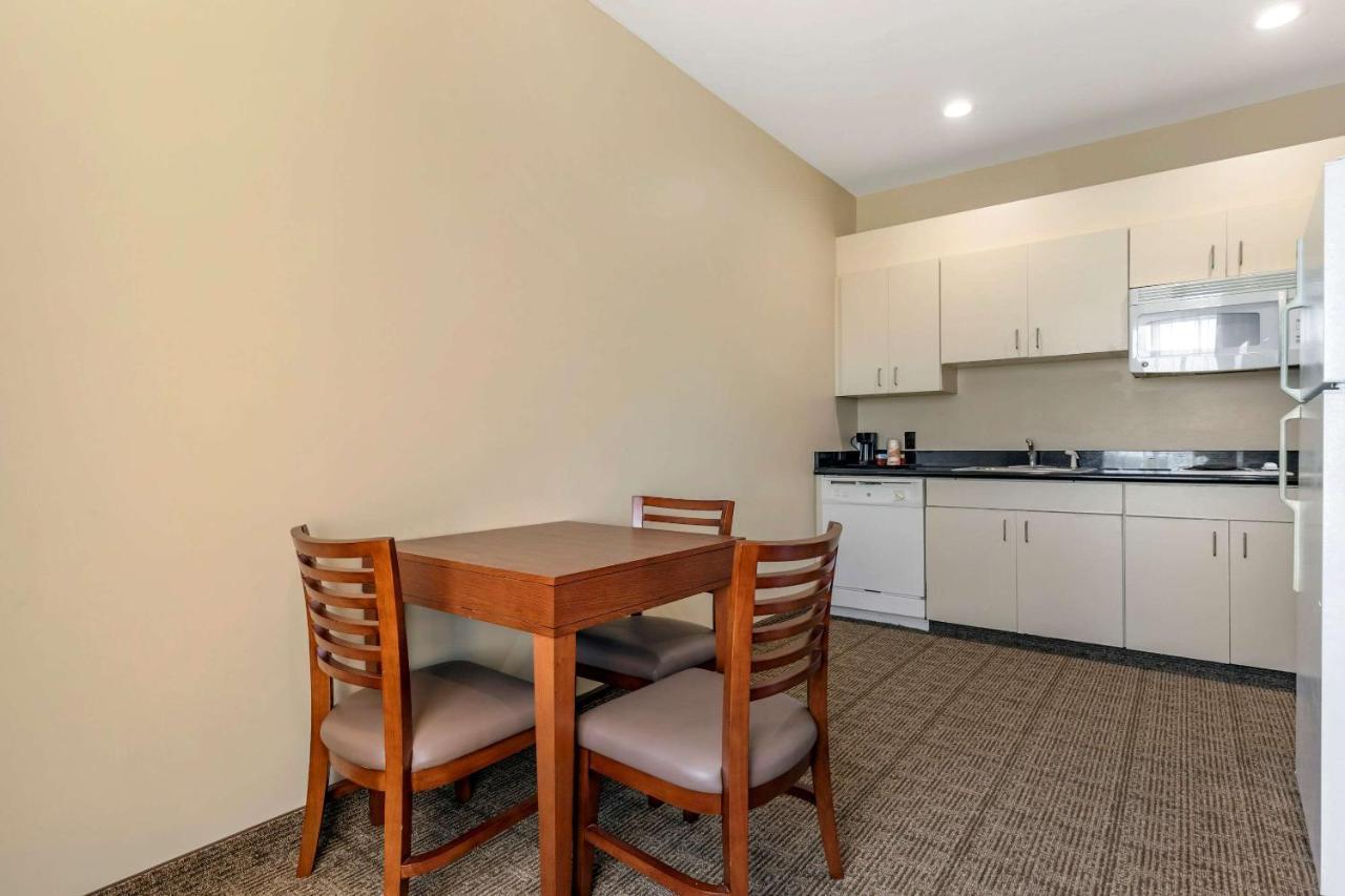 Comfort Inn & Suites Orangeburg Εξωτερικό φωτογραφία