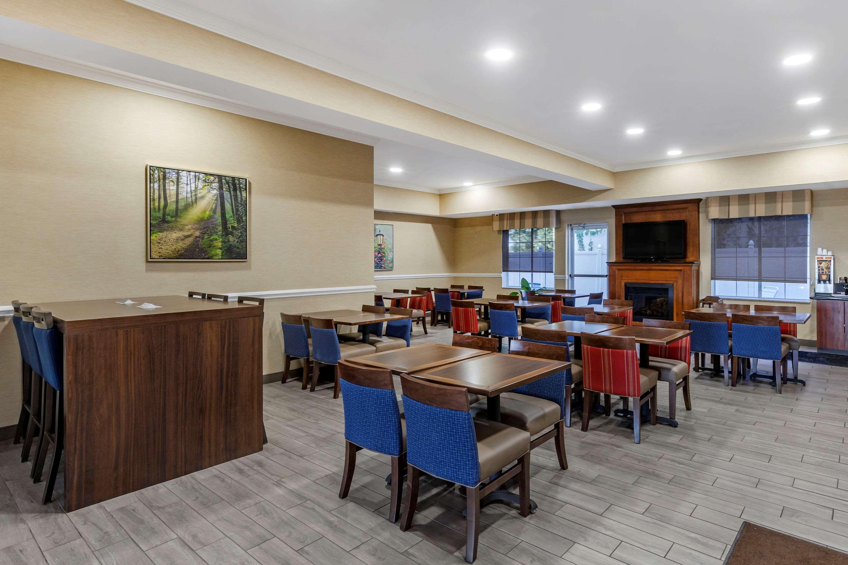 Comfort Inn & Suites Orangeburg Εξωτερικό φωτογραφία